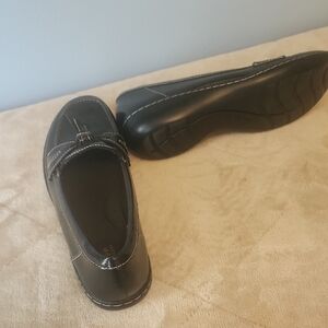 Women's Black Loafers